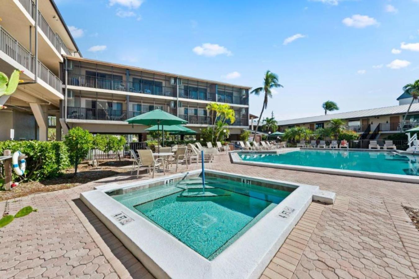 Caribbean Beach Club Форт Майерс Бич Экстерьер фото